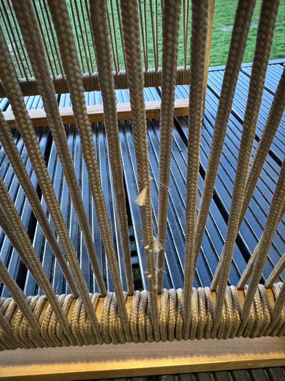 ЛОТ №570 -  Стол GRAND MICHELLE 150 бежевый 6