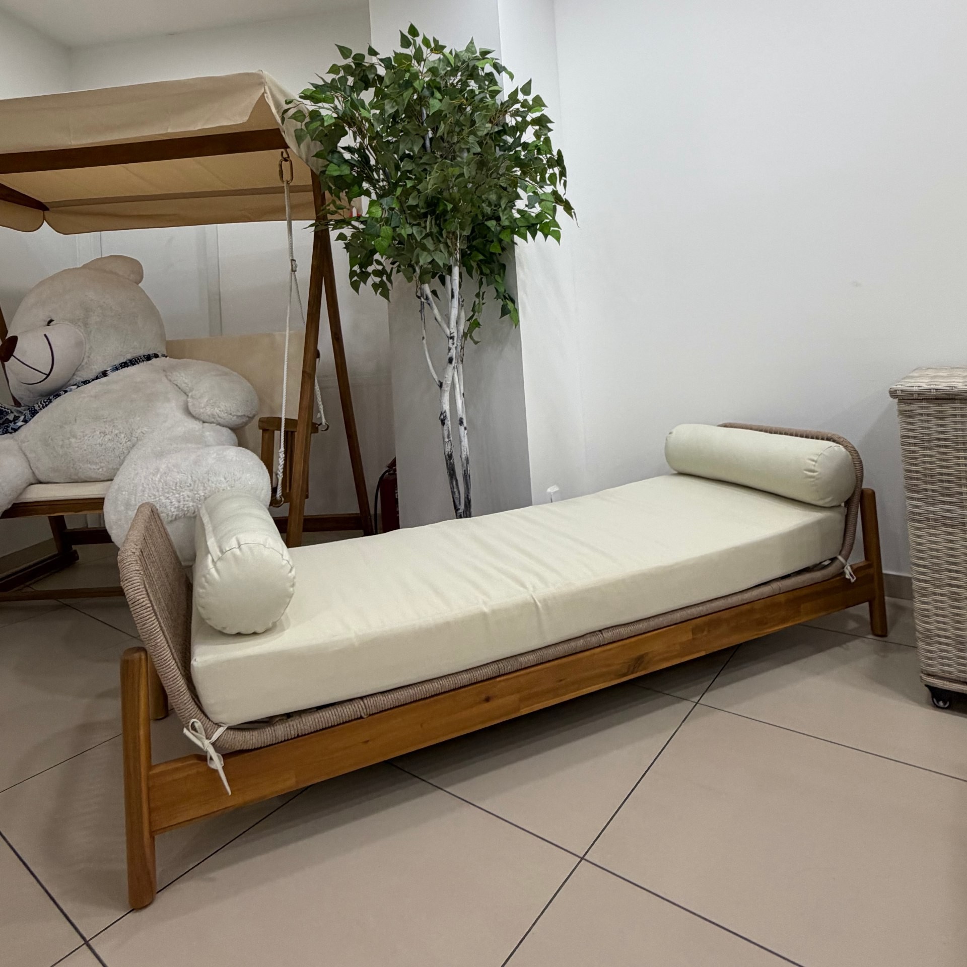 Кушетка ELEONORA 3