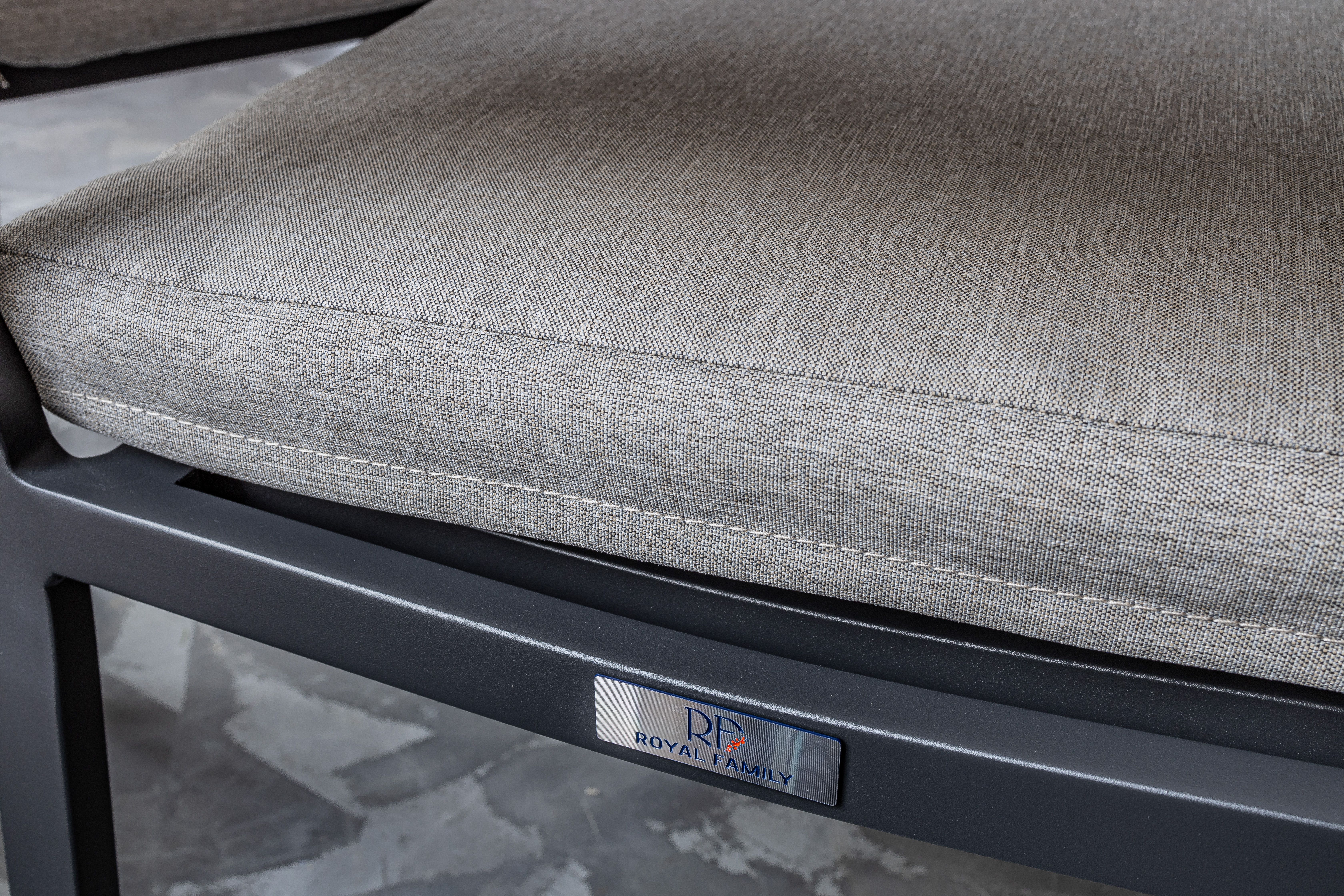 Обеденный комплект Royal Family OSCAR со столешницей из поливуда 5