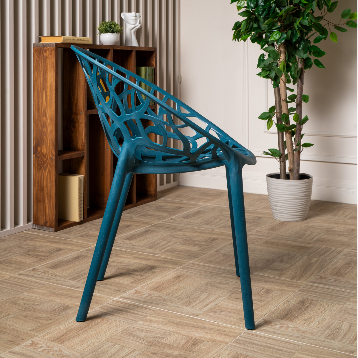 Стул из пластика RoyalFamily Aria (Ария) сатин 4