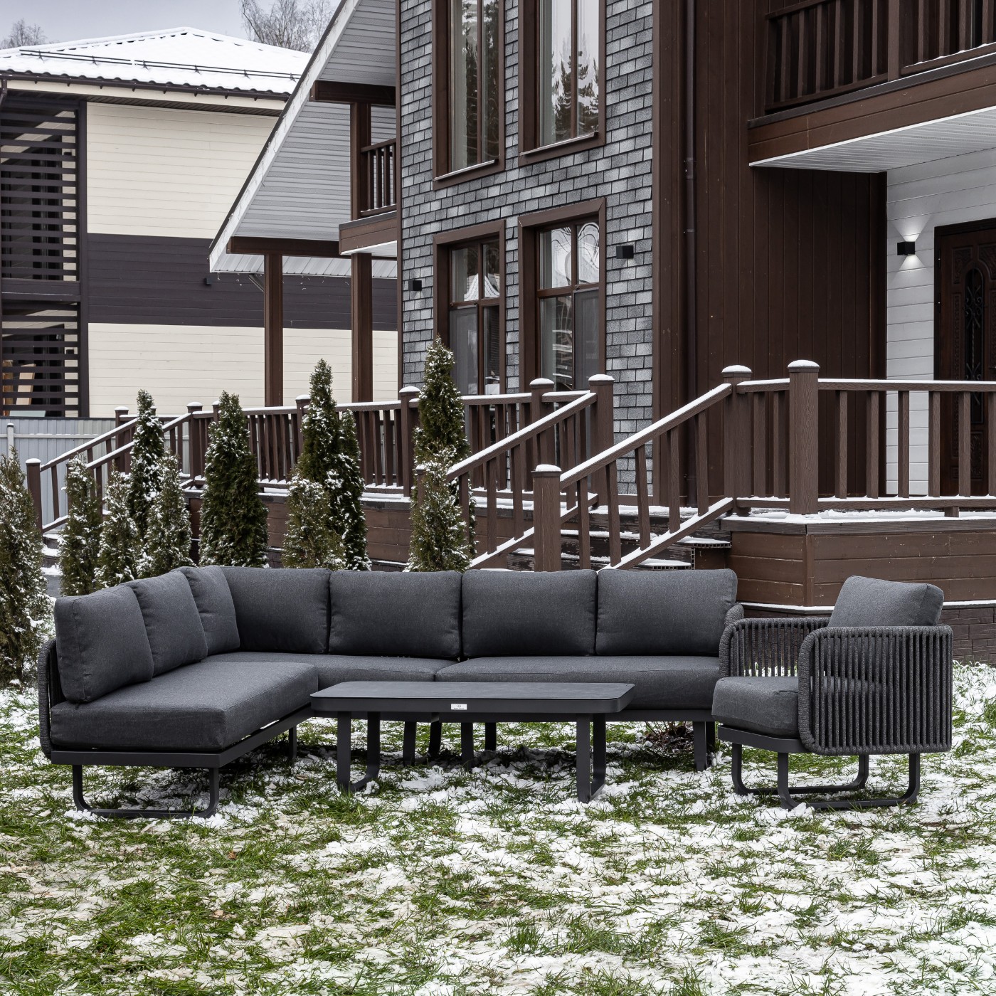 Угловая лаунж-зона из алюминия Royal Family ADRIAN, цвет антрацит 2