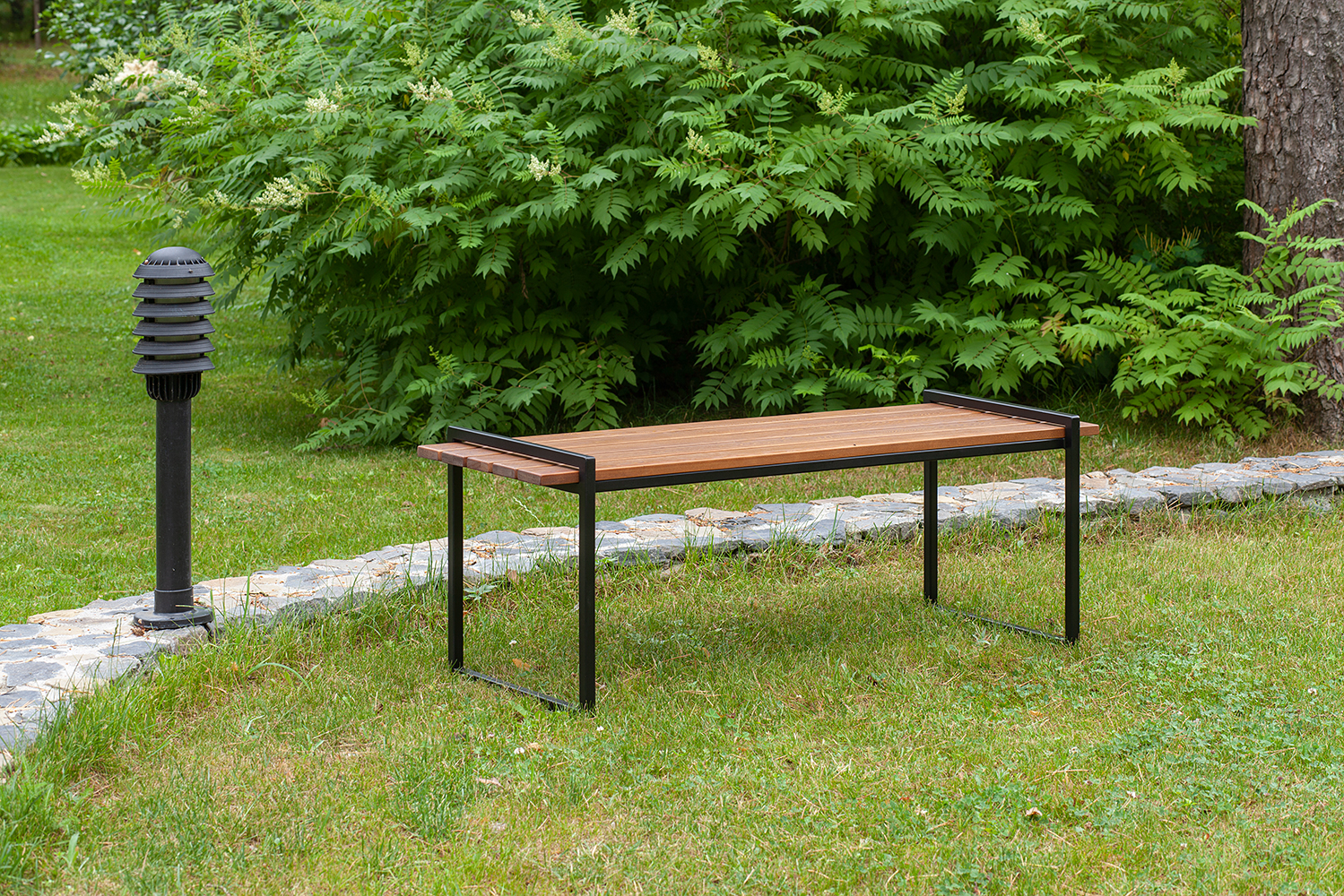 Скамья уличная FJORD, черная 1