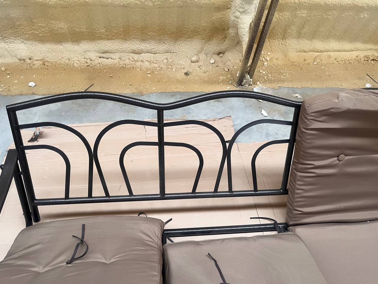 ЛОТ №464 - Сиденье от садовых качелей Gloria трехместные 3