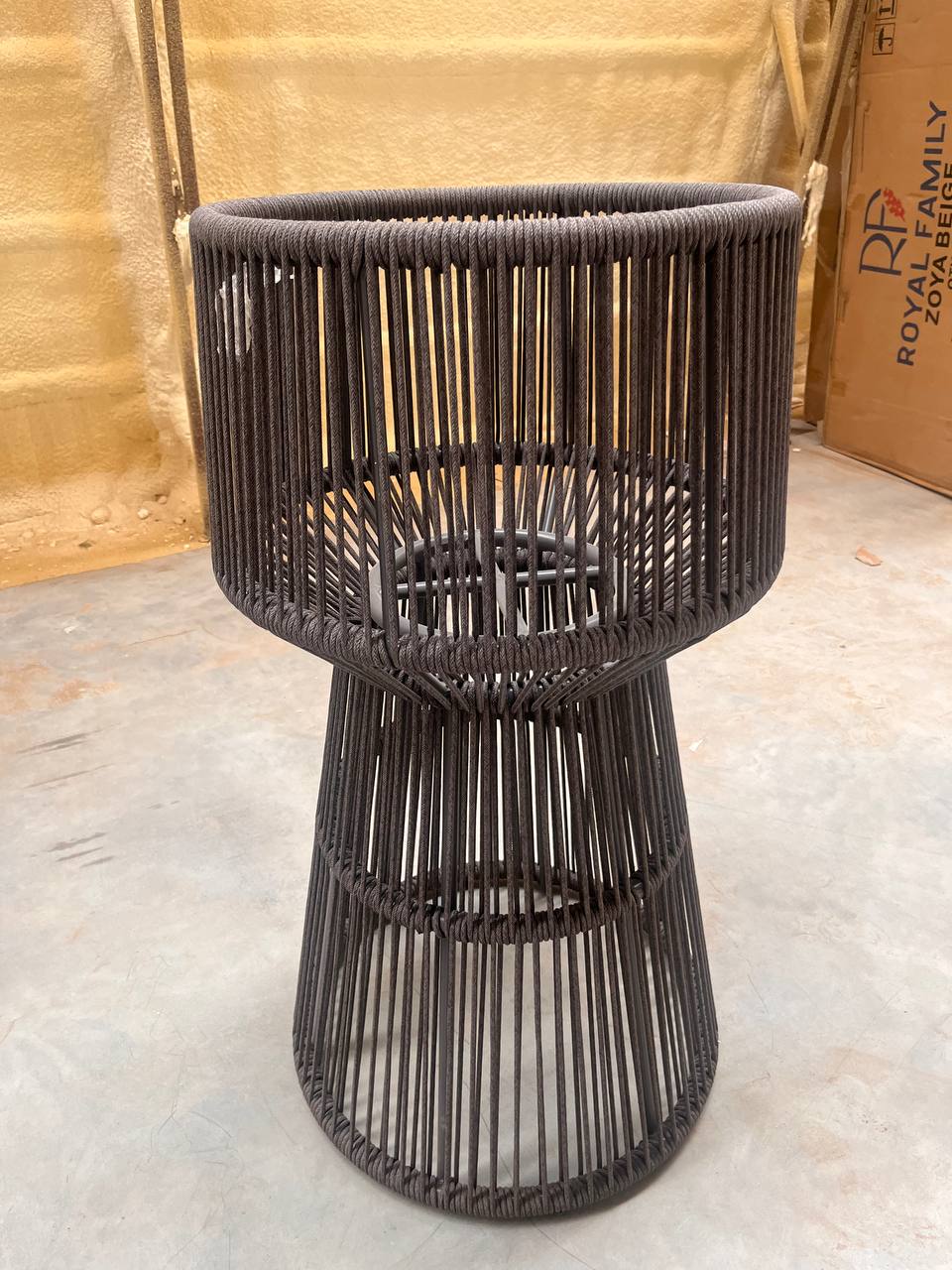 ЛОТ №462 - Кашпо высокое Канцлер 1