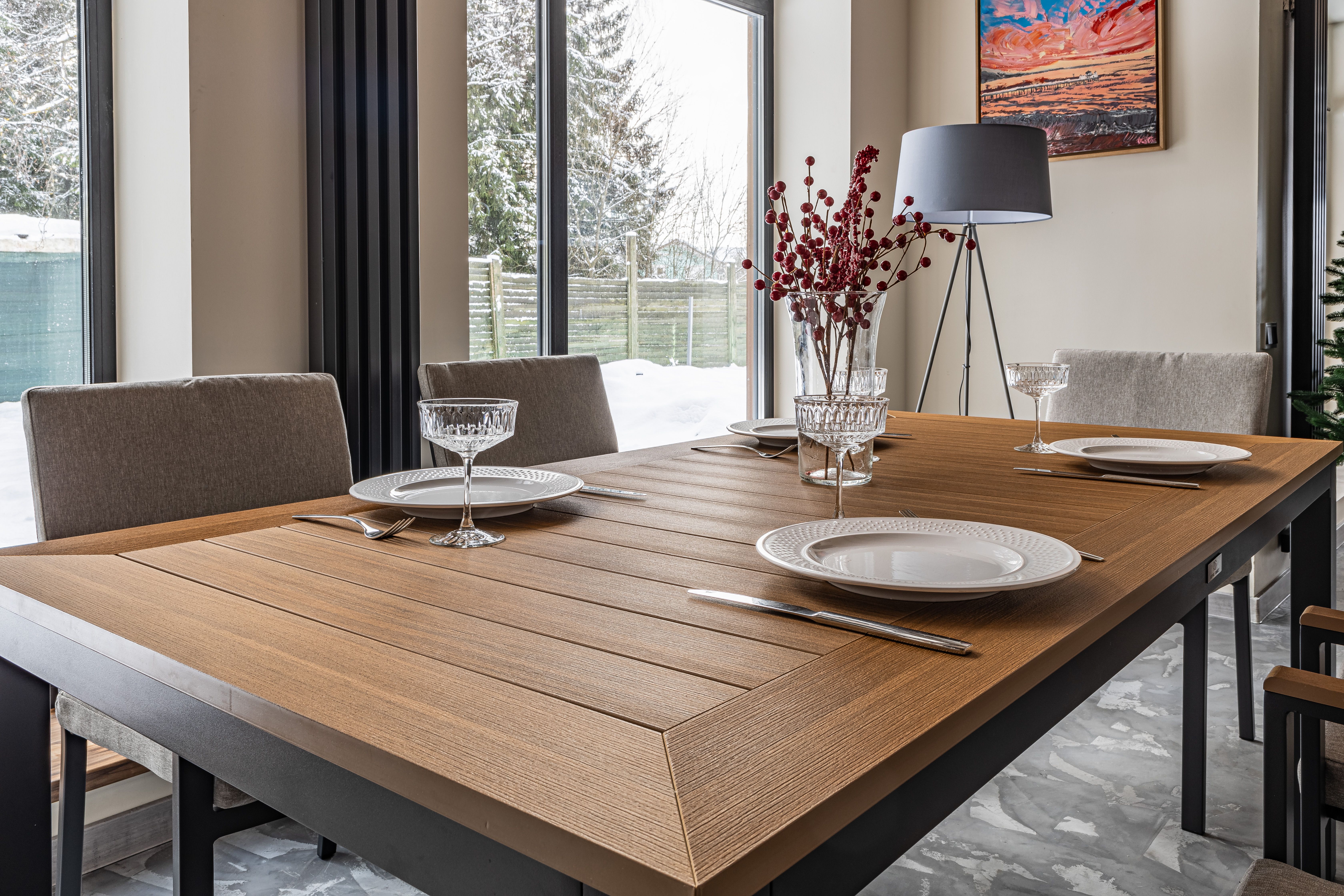 Обеденный комплект Royal Family OSCAR со столешницей из поливуда 3