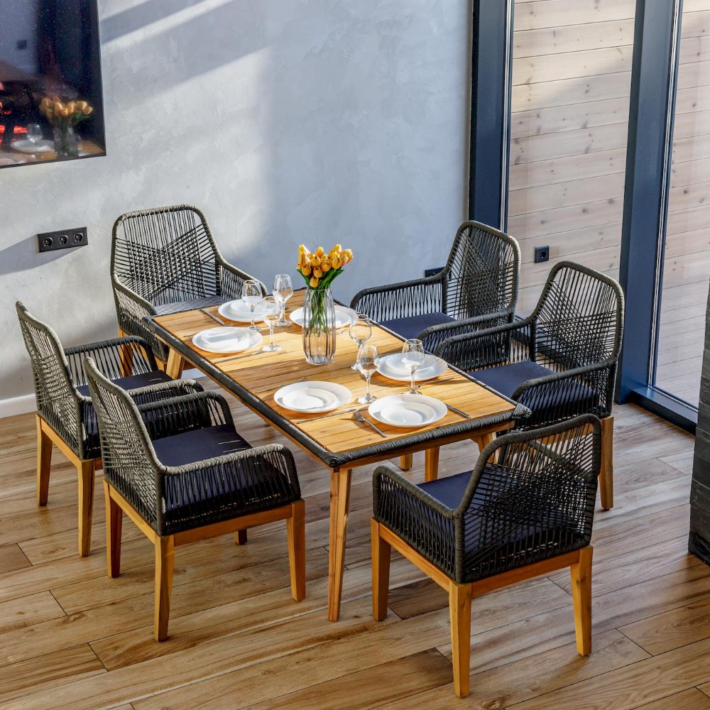 Кофейный комплект мебели Royal Family CHLOE (стол, кресла) цвет коньяк 3