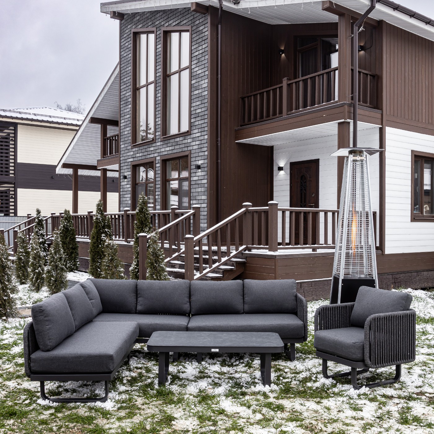 Угловая лаунж-зона из алюминия Royal Family ADRIAN, цвет антрацит 1