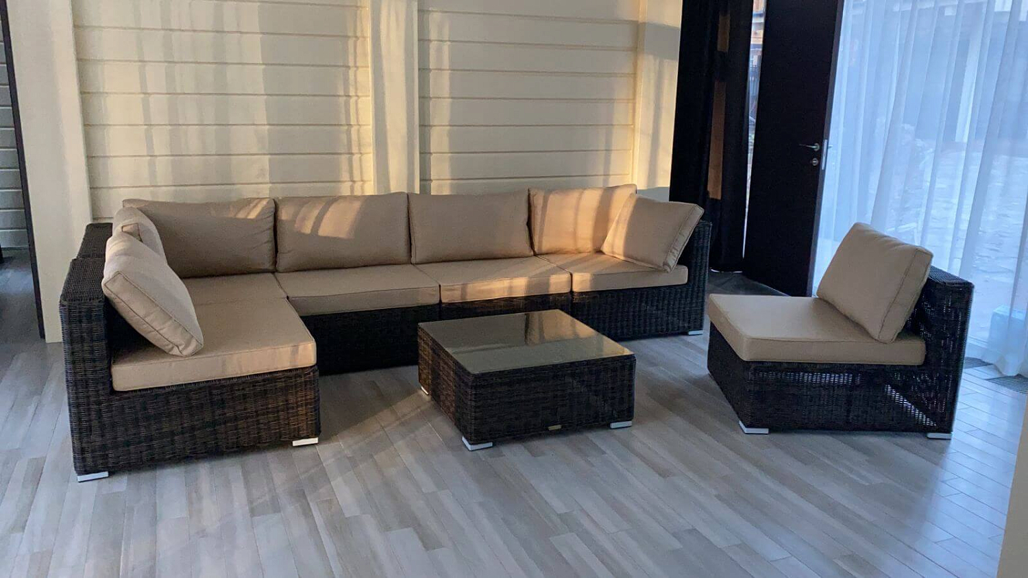 Лаунж зона KARL