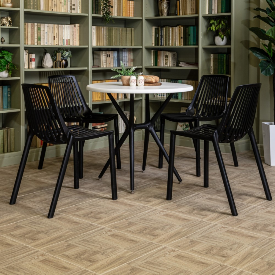 Комплект стол TOM (белый/черный) + 4 стула NICO (черный)