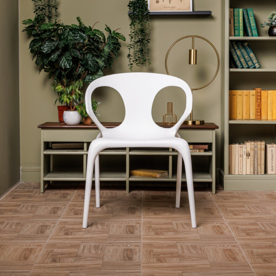 Комплект стол TOM (белый/черный) + 4 стула MAY (белый)