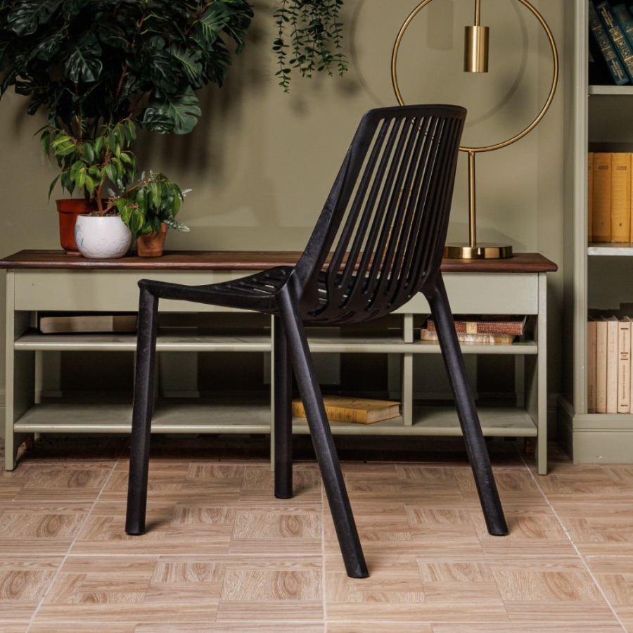 Комплект стол TOM (белый/черный) + 4 стула NICO (черный)