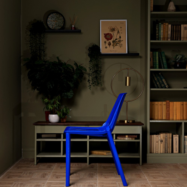 Пластиковый стул RoyalFamily Nico (Нико) синий