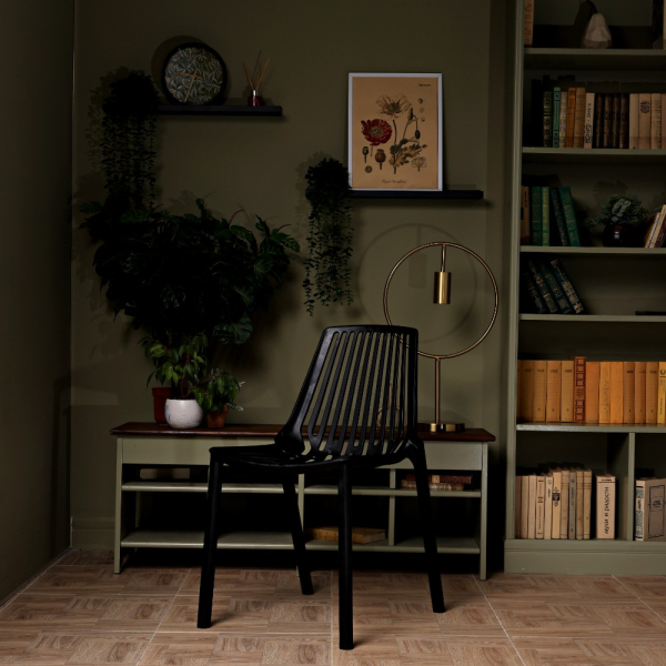 Пластиковый стул RoyalFamily Nico (Нико) черный