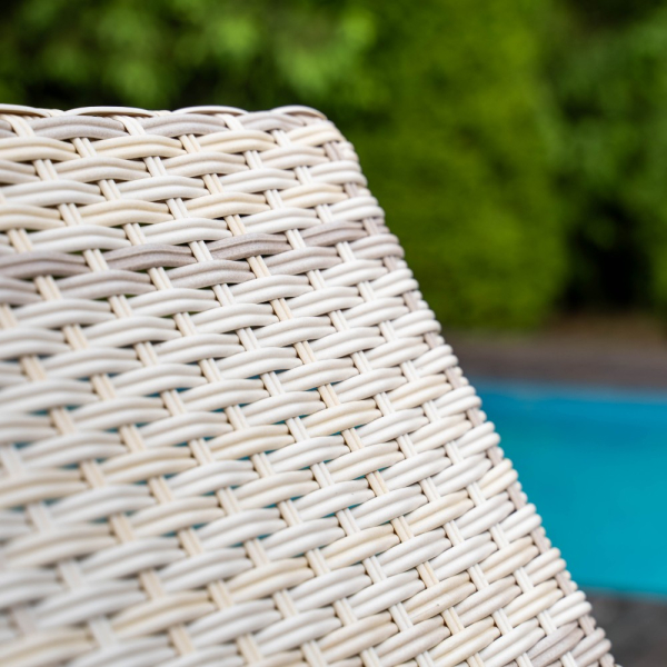 Комплект шезлонгов Royal Family AGATA без матраса в бежевом цвете