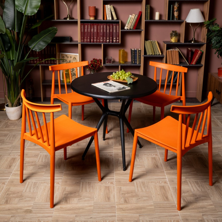 Комплект стол TOM (черный) + 4 стула KAI (оранжевый)
