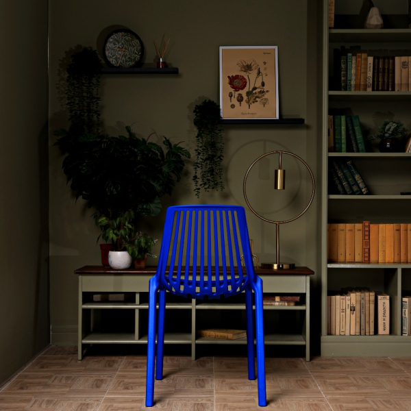Пластиковый стул RoyalFamily Nico (Нико) синий