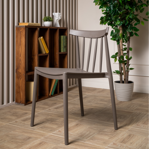 Пластиковый стул RoyalFamily Kai (Кай) капучино