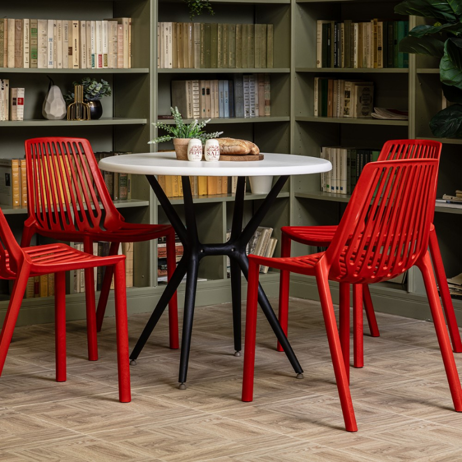 Комплект стол TOM (белый/черный) + 4 стула NICO (красный)