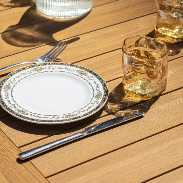 Oбеденный стол OSCAR со столешницей из поливуда