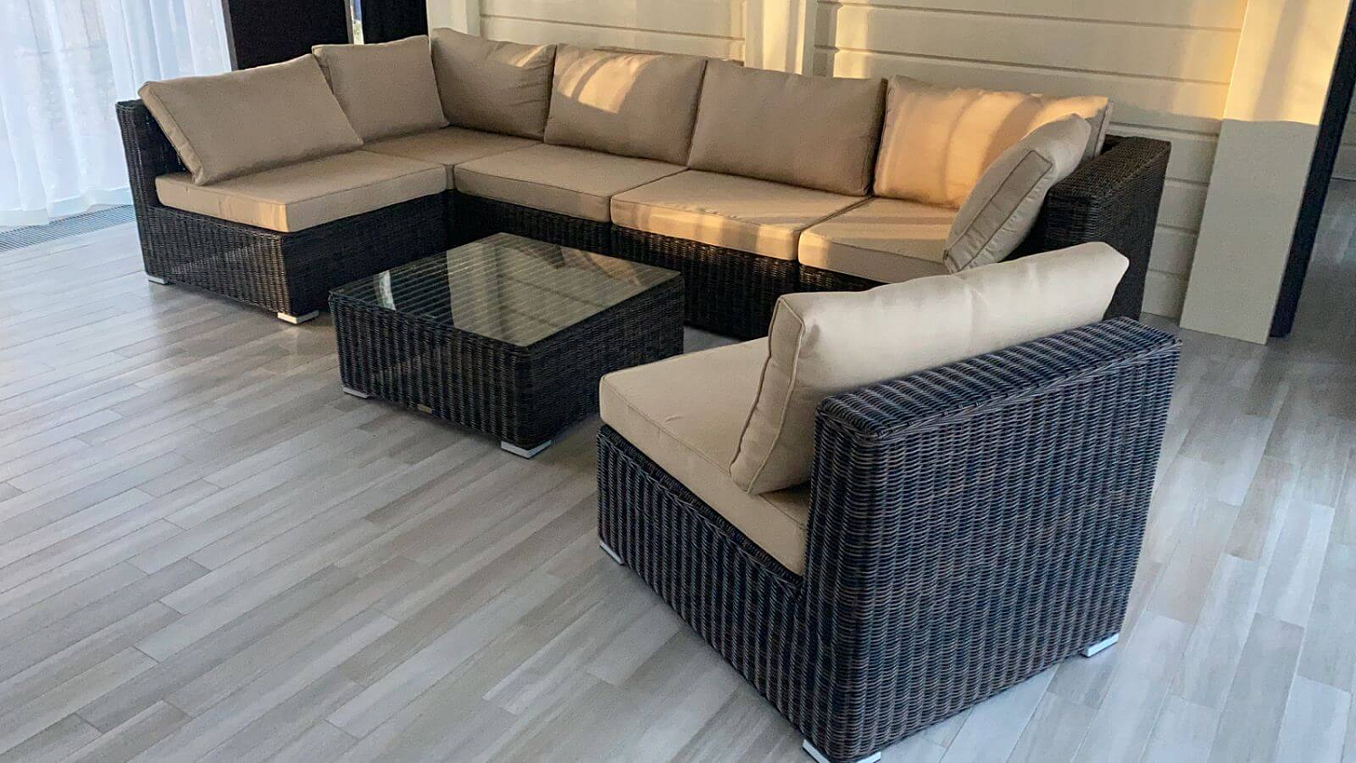 Лаунж зона KARL