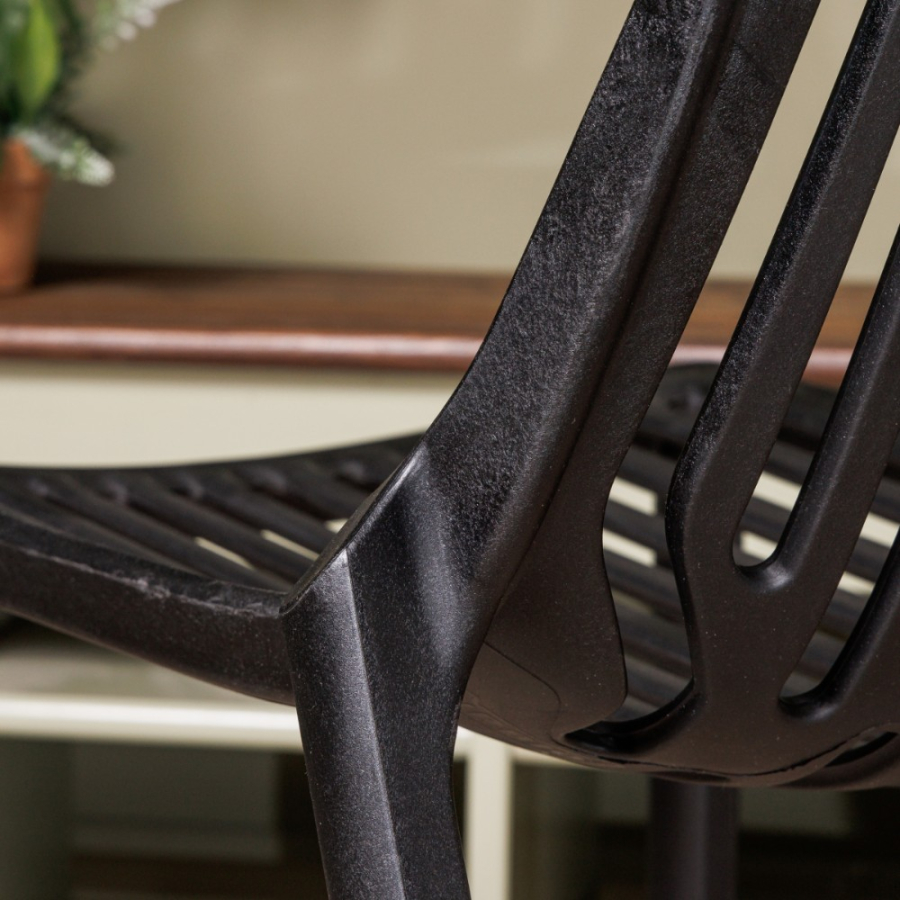 Комплект стол TOM (белый/черный) + 4 стула NICO (черный)